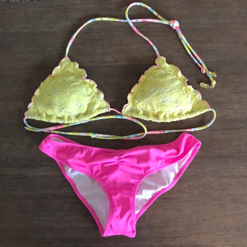 Victoria’s Secret Bikini